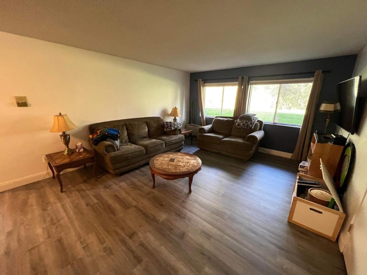 Rustic Girdwood Condo ภายนอก รูปภาพ
