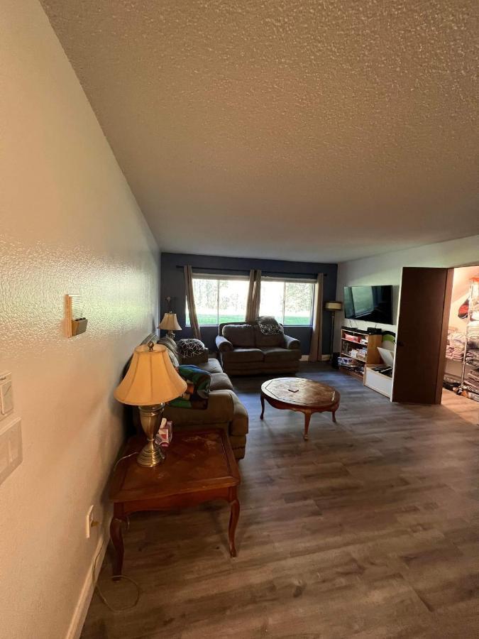Rustic Girdwood Condo ภายนอก รูปภาพ
